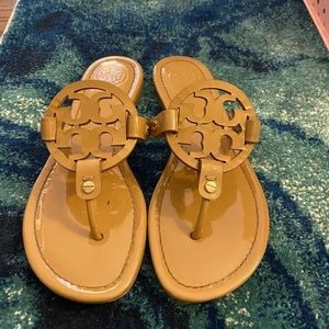 Tory Burch sandals tan